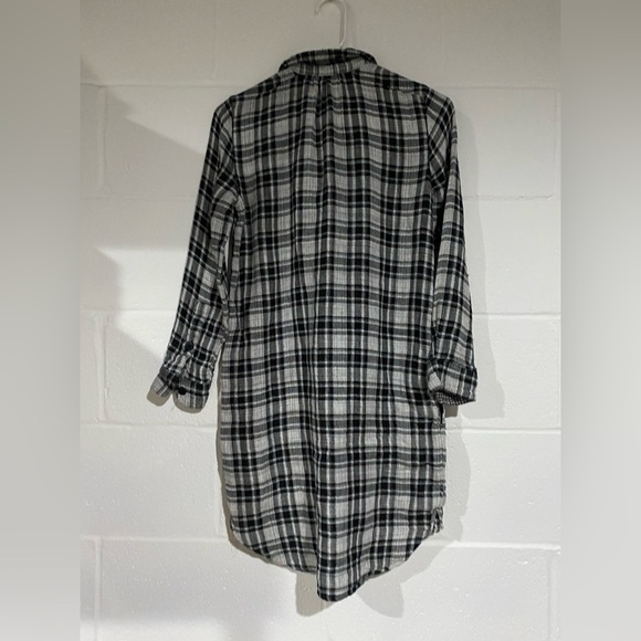 Madewell Checkered Long Sleeve Dress in Black and White - Picture 2 of 3
